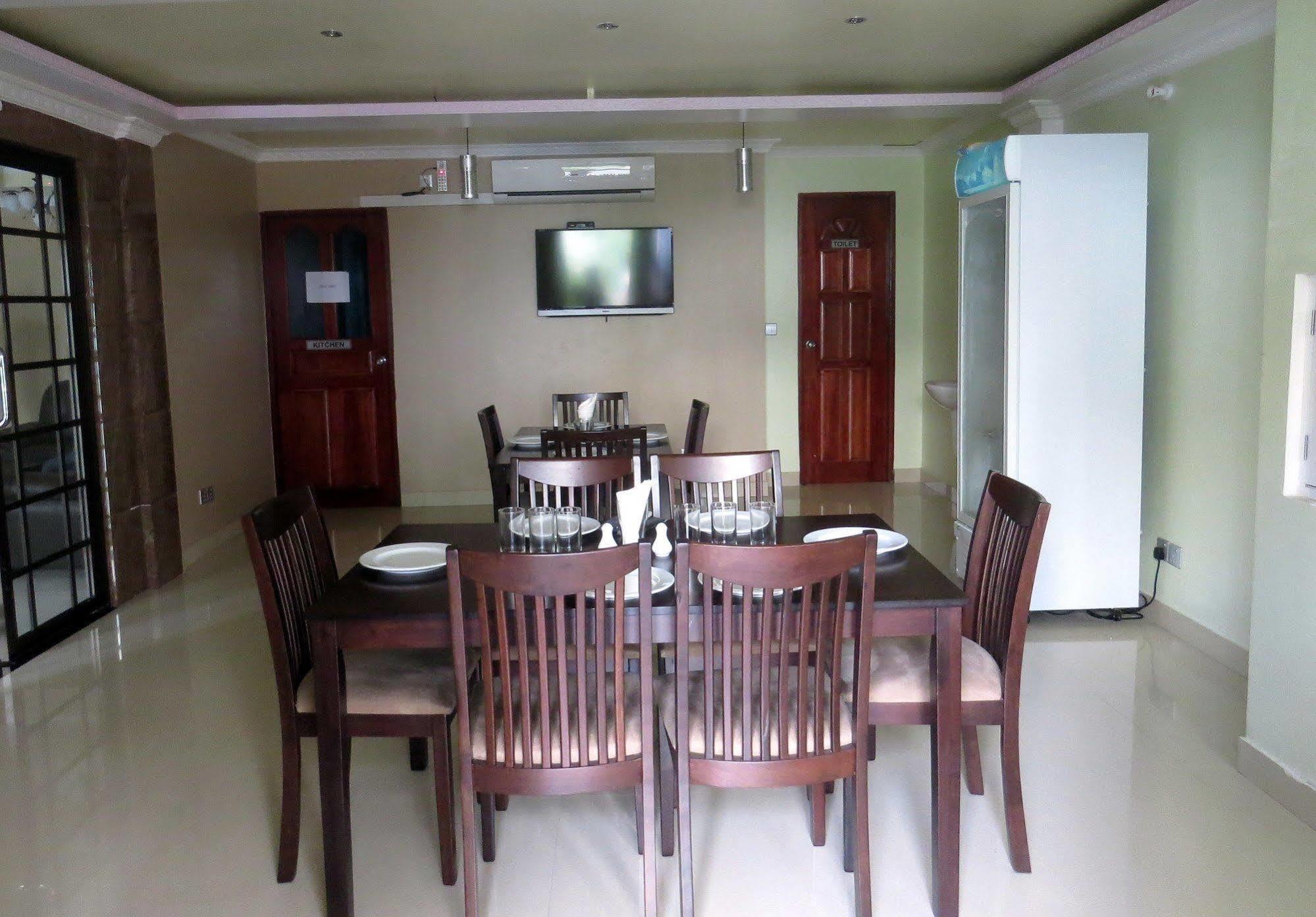 Coral Queen Inn Hulhumale Exterior foto
