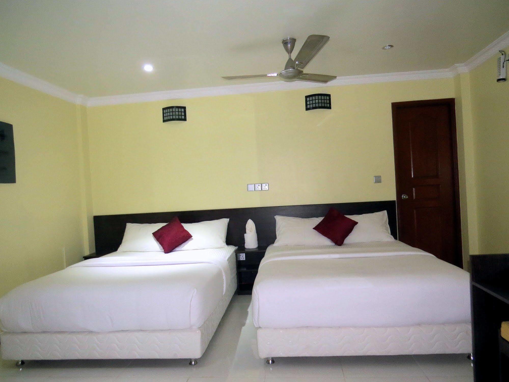 Coral Queen Inn Hulhumale Exterior foto